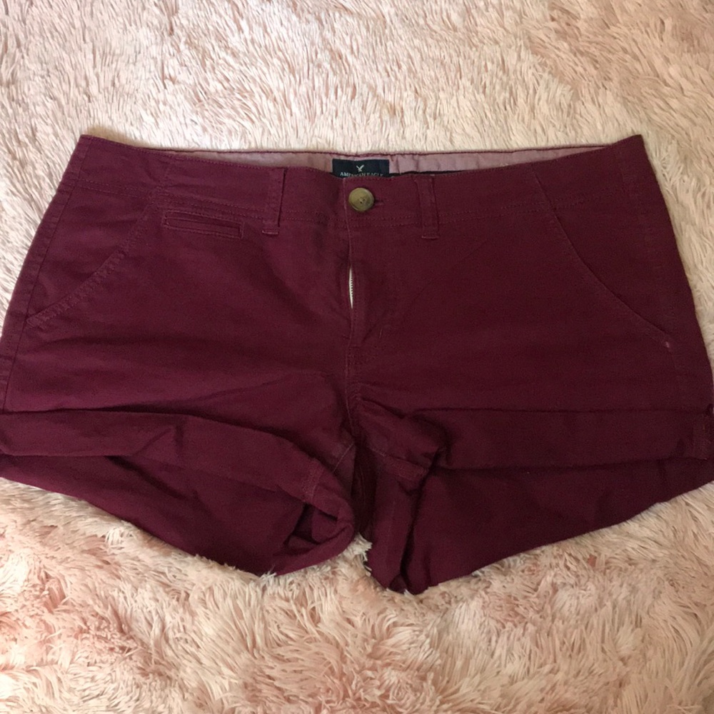 American Eagle khaki shorts